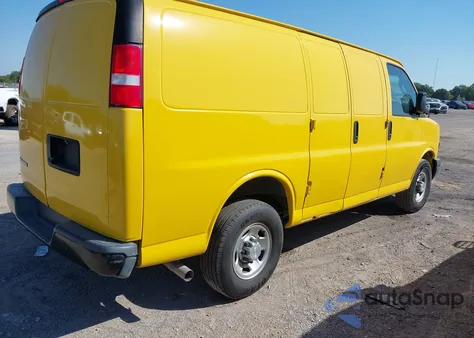 2021 Chevrolet Express Cargo Rwd 2500 Regular Wheelbase Wt из США, поврежденный, VIN 1GCWGAFP0M1246191